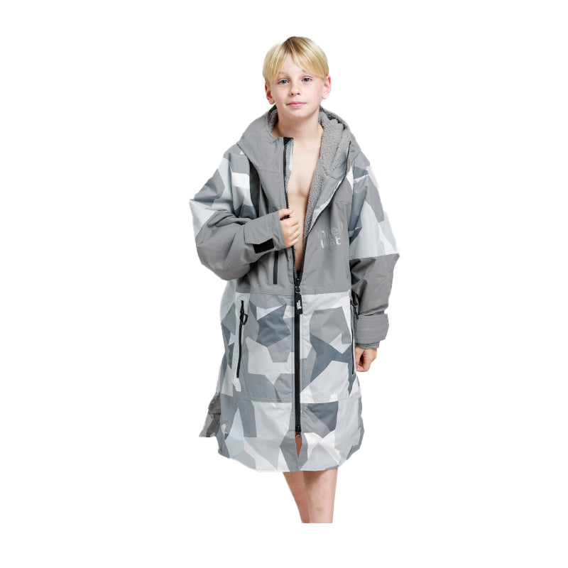 White Water Kids Hard-Shell Robe - Arctic Camo/Grey Lining